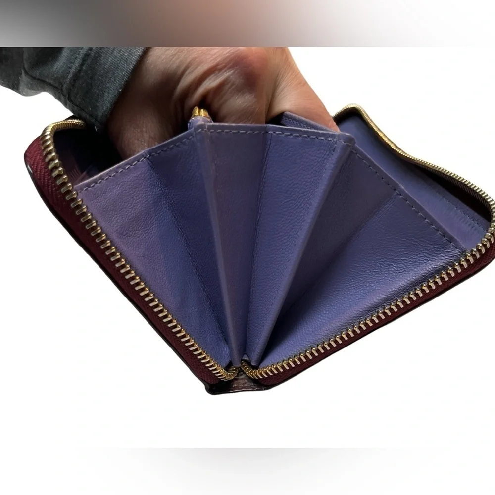 DIOR | Vintage Trotter Print Patent Leather Long Zip Wallet in Bordeaux/Lavender